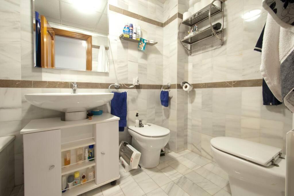 Apartment Gorgeous Free Parking In The Building Granada